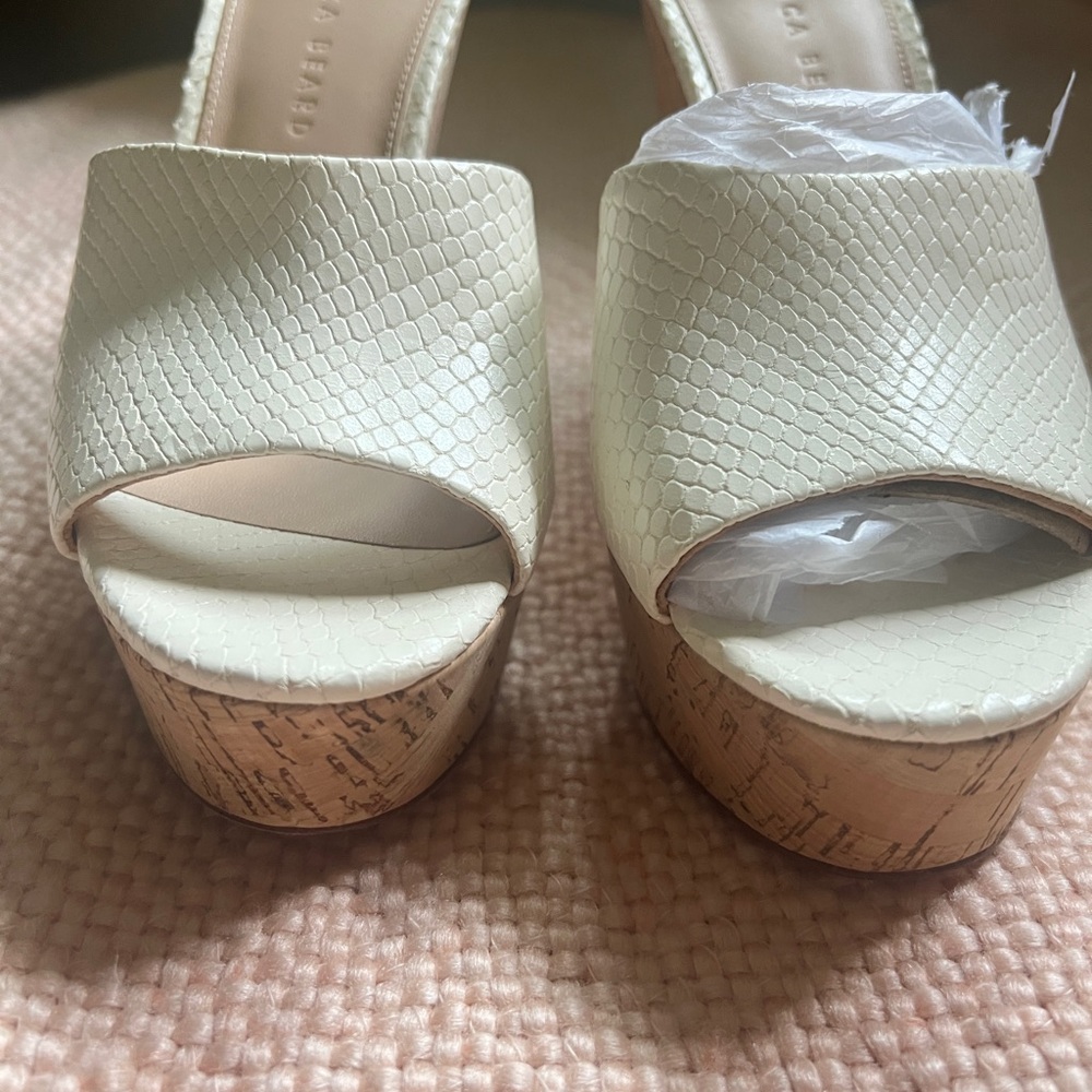 NWOT Veronica Beard Cream Wedge Sandals